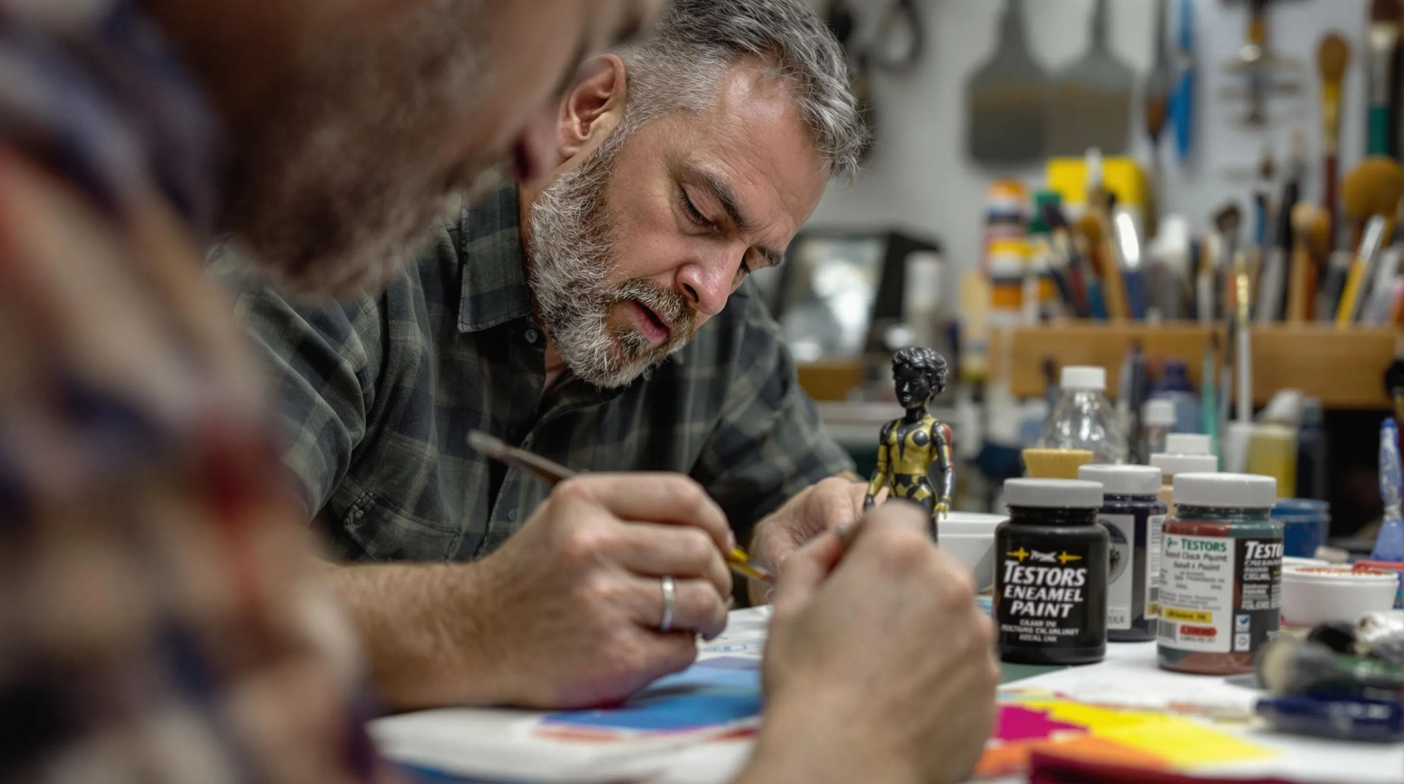 7 Best Enamel Paints for Metal: Durable Protection for All Your Projects (2025) 9
